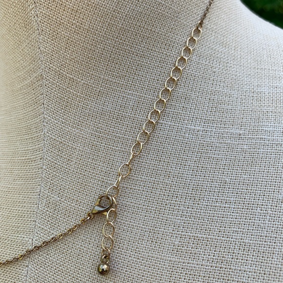 Freshwater Pearl Dainty Necklace - Picture 5 of 8